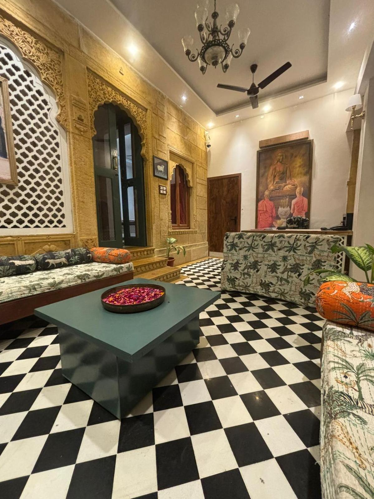 Kiran Apartment Джайсалмер Экстерьер фото